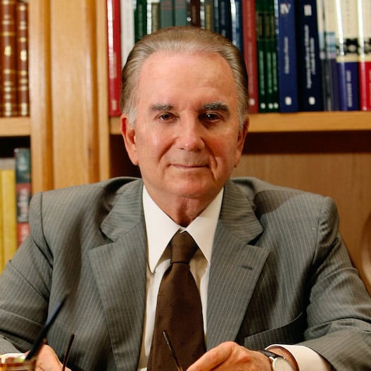 Foto do Professor Paulo de Barros Carvalho